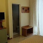 Abas Ξενοδοχείο 2*